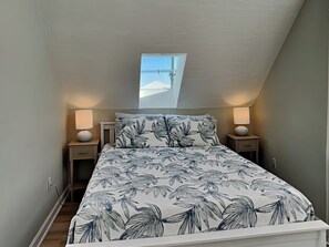 Studio (2 Bedrooms) | Property amenity