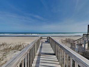 Studio (5 Bedrooms) | Property amenity