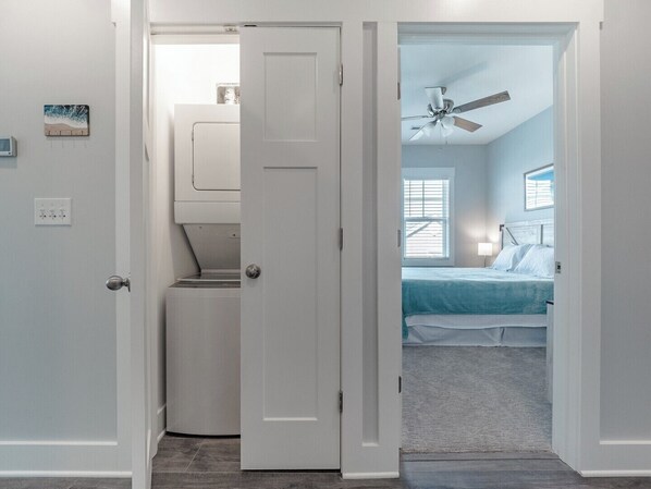 Studio (4 Bedrooms) | Property amenity