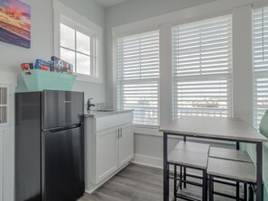 Studio (4 Bedrooms) | Ausstattung der Unterkunft