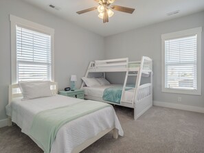 Studio (4 Bedrooms) | Fasilitet på overnattingsstedet