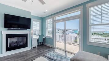 Studio (4 Bedrooms) | Property amenity