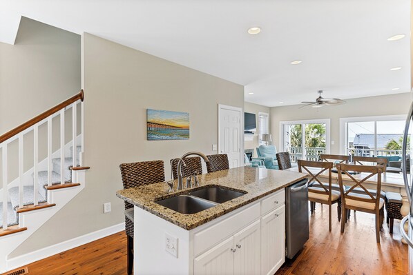 Studio (3 Bedrooms) | Majoituspaikan mukavuudet