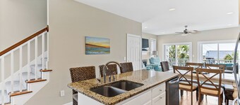 Sleeping Lady by Carolina Retreats