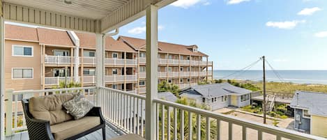 Studio (3 Bedrooms) | Property amenity