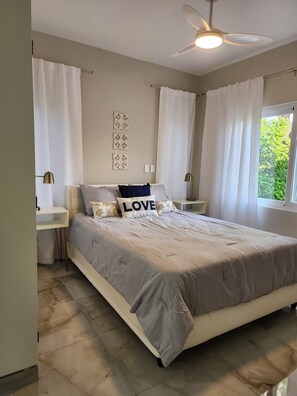 3 Schlafzimmer, Schreibtisch, WLAN, Bettwäsche