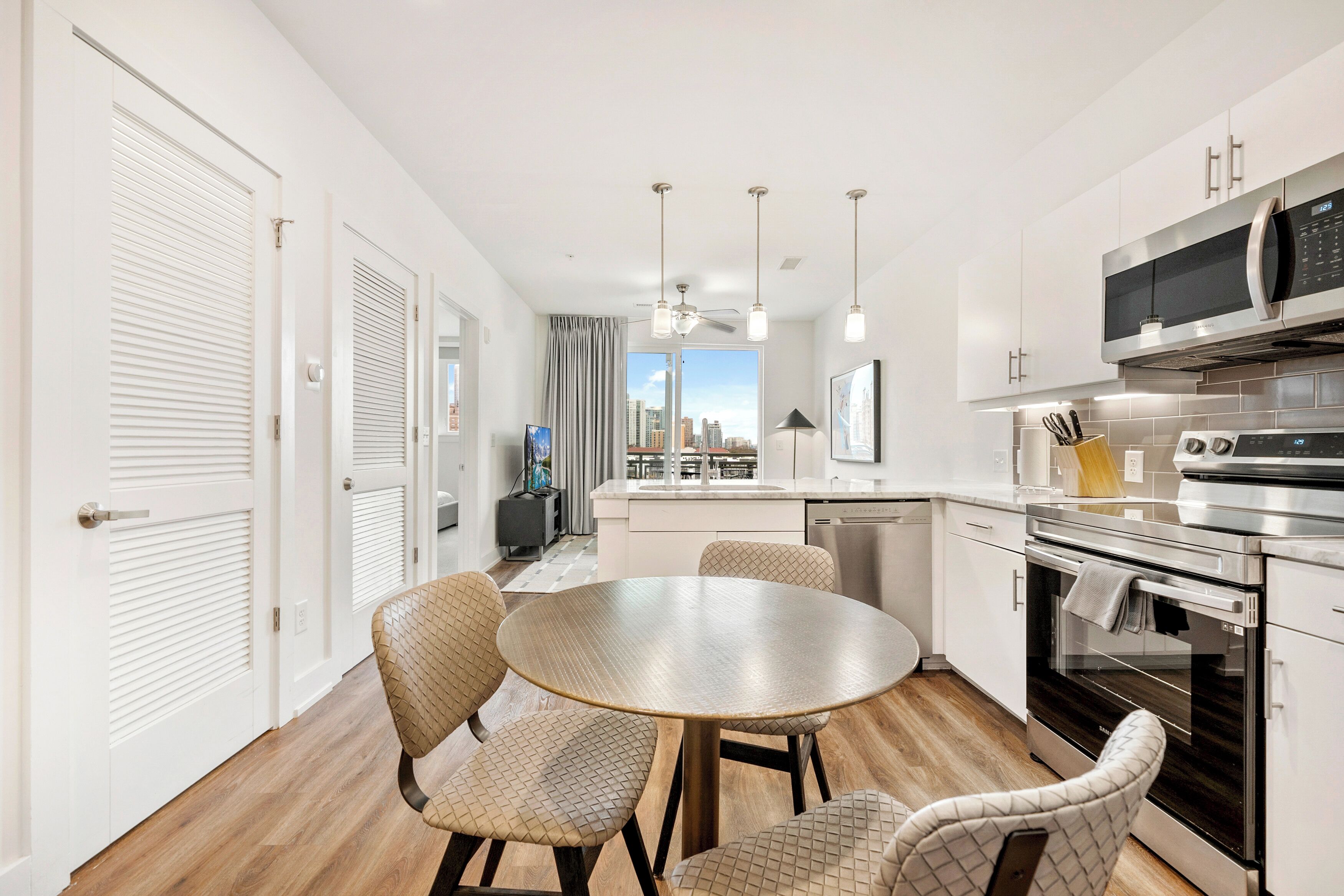 Superior Apartment, 1 Bedroom | Living area