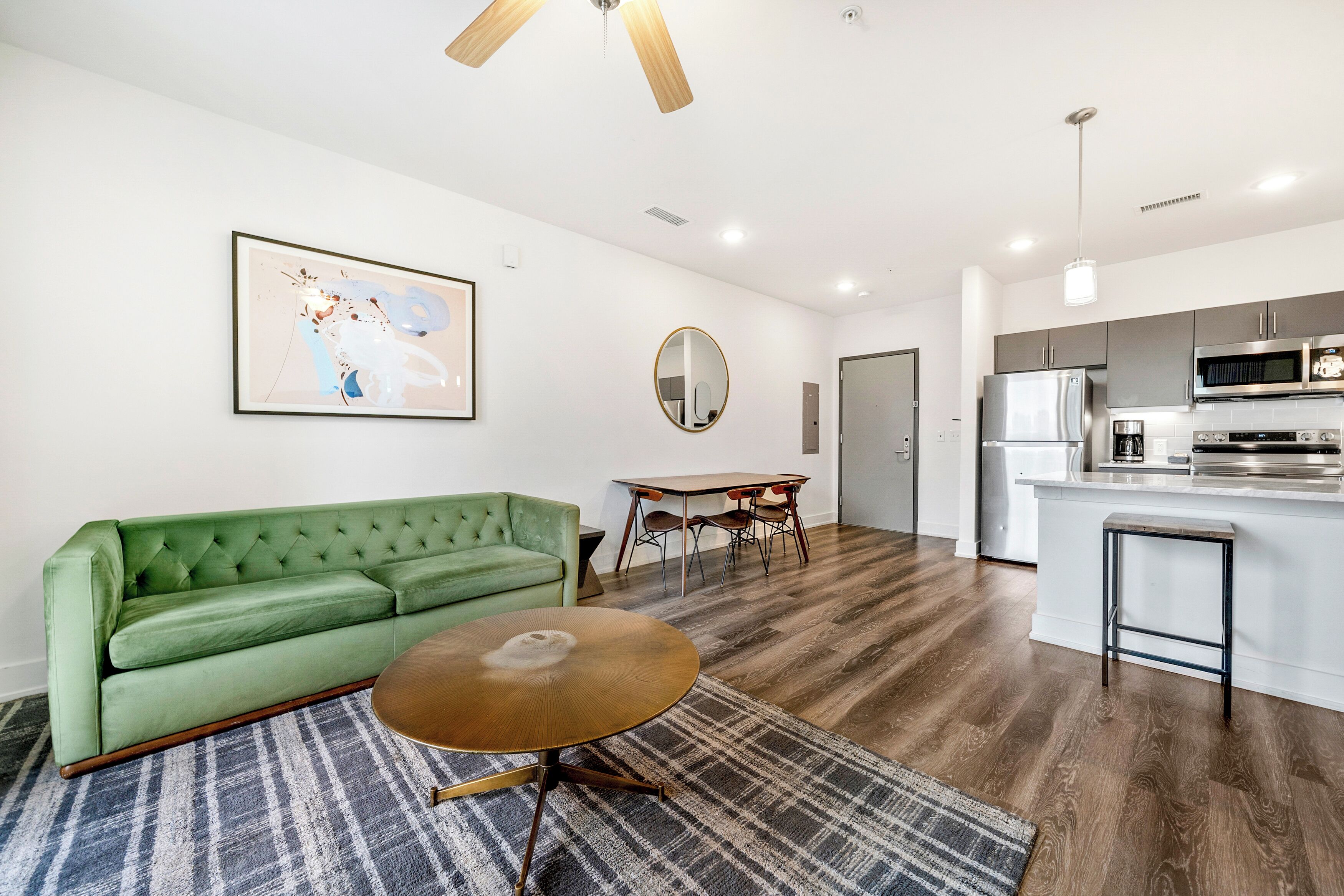 Superior Apartment, 2 Bedrooms | Living area