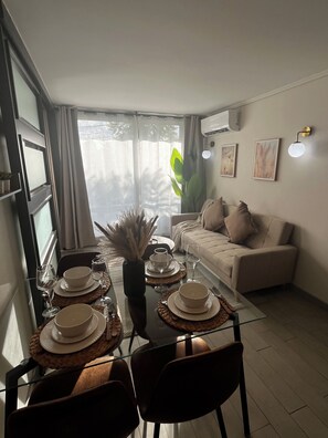 Luxury Apartment | Living area - M&C DAP232 (Santiago)