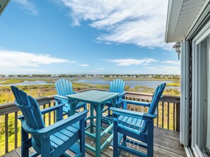Studio (3 Bedrooms) | Outdoor dining