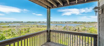 Sunset Cove by Topsail Realty