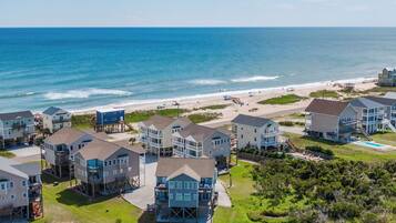 Studio (3 Bedrooms) | Property amenity