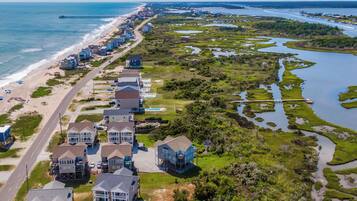 Studio (3 Bedrooms) | Property amenity