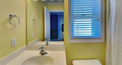 Sunset Cove by Topsail Realty