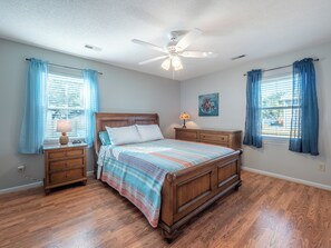 Studio (2 Bedrooms) | Property amenity