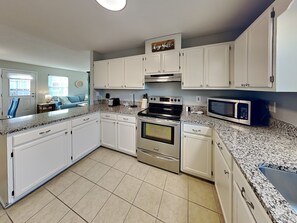 Studio (2 Bedrooms) | Property amenity