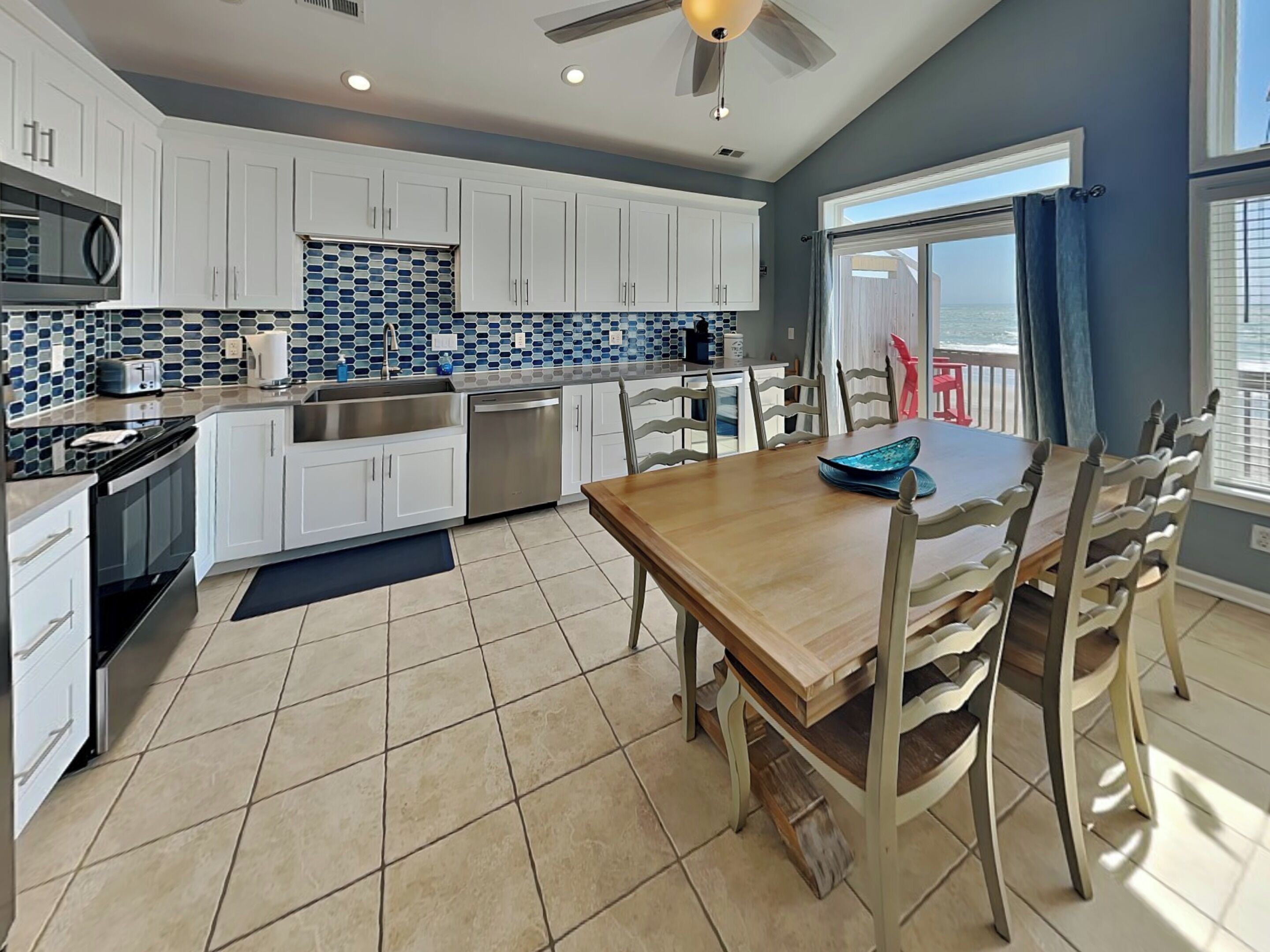 Studio (4 Bedrooms) | Property amenity