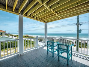 Studio (Multiple Bedrooms) | Property grounds