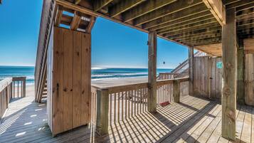 Studio (4 Bedrooms) | Property amenity