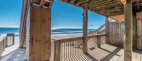 Studio (4 Bedrooms) | Property amenity