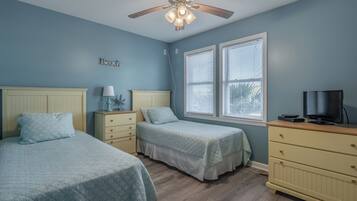 Studio (4 Bedrooms) | Property amenity