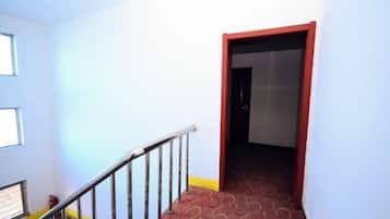 Bahagian dalam