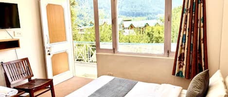 Double Room | Free WiFi