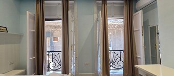 Charming bed & breakfast with AC, WiFi in Downtown Cairo