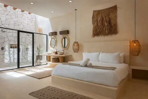 5 slaapkamers, een strijkplank/strijkijzer, wifi, beddengoed