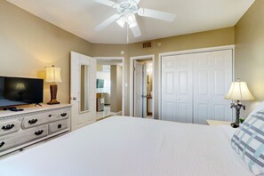 2 bedrooms, internet, bed sheets
