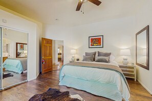 3 chambres, fer et planche à repasser, accès Internet, draps fournis