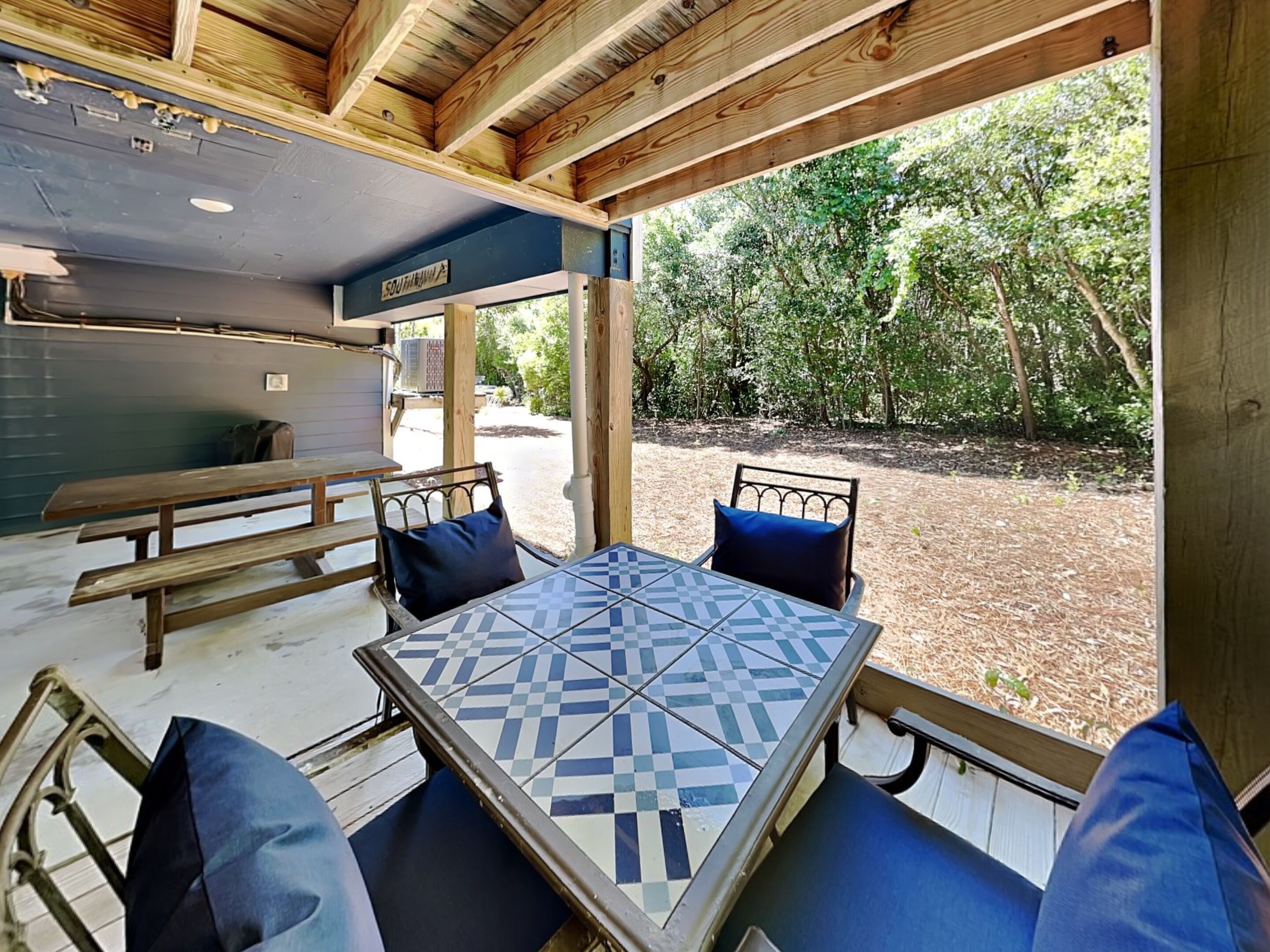 Studio (3 Bedrooms) | Property amenity