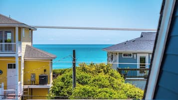 Estudio (3 Bedrooms) | Servicio de la propiedad