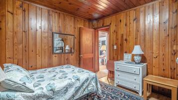 Studio (3 Bedrooms) | Property amenity