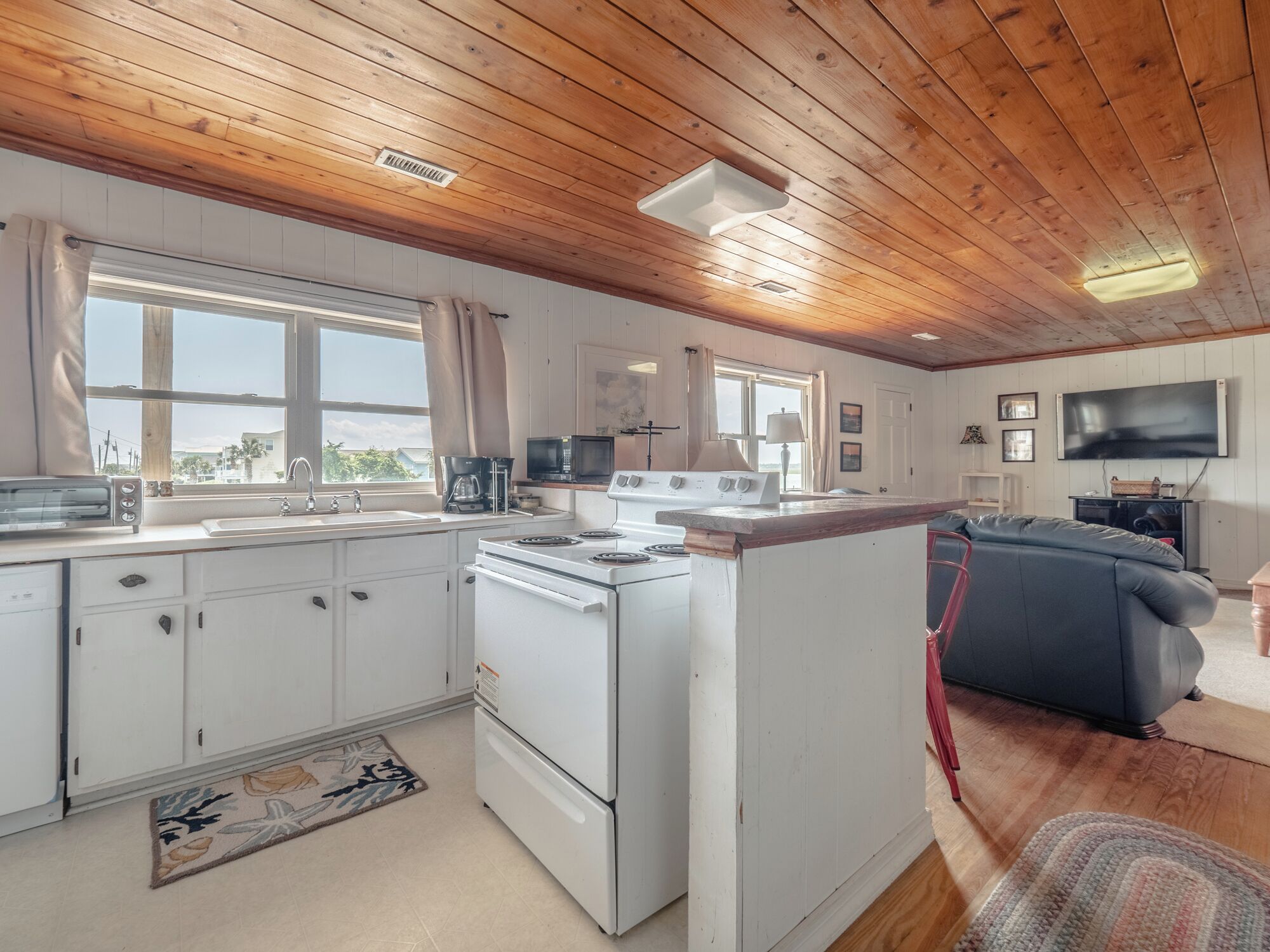 Studio (3 Bedrooms) | Property amenity