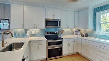 Estudio (5 Bedrooms) | Servicio de la propiedad
