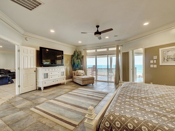 開放式客房 (Multiple Bedrooms) | 住宿設施服務