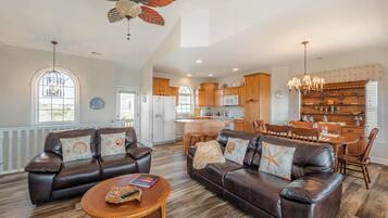 Studio (4 Bedrooms) | Property amenity