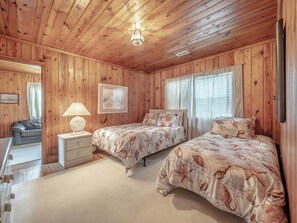 Studio (3 Bedrooms) | Tiện nghi, dịch vụ nơi lưu trú