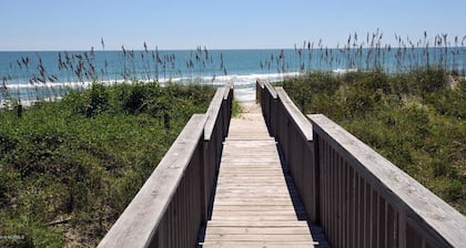 Summer Wynd by Topsail Realty