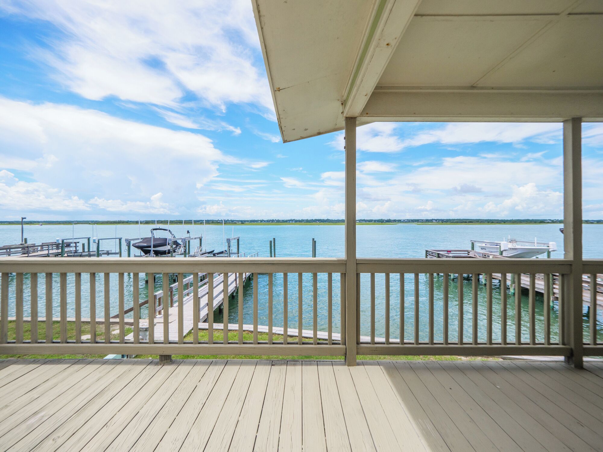 Studio (2 Bedrooms) | Property amenity