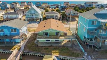 Studio (2 Bedrooms) | Property amenity