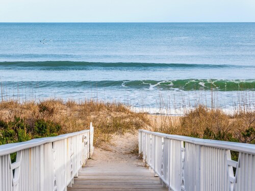 Love Kure by Carolina Retreats