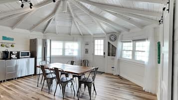 Studio (3 Bedrooms) | Fasilitet på overnattingsstedet