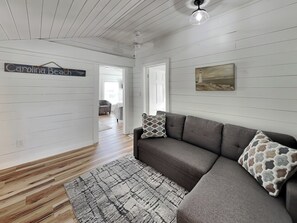 Studio (3 Bedrooms) | Property amenity