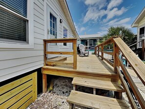 Studio (3 Bedrooms) | Property amenity - Toes in the Sand by Carolina Retreats (Carolina Beach)