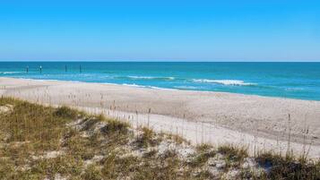 Studio (5 Bedrooms) | Property amenity