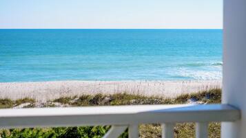 Studio (5 Bedrooms) | Kemudahan hartanah