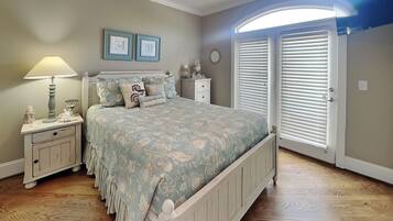 Studio (5 Bedrooms) | Property amenity