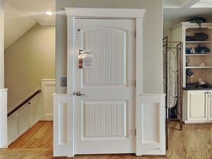 Studio (5 Bedrooms) | Property amenity - Blue Oyster by Carolina Retreats (Carolina Beach)